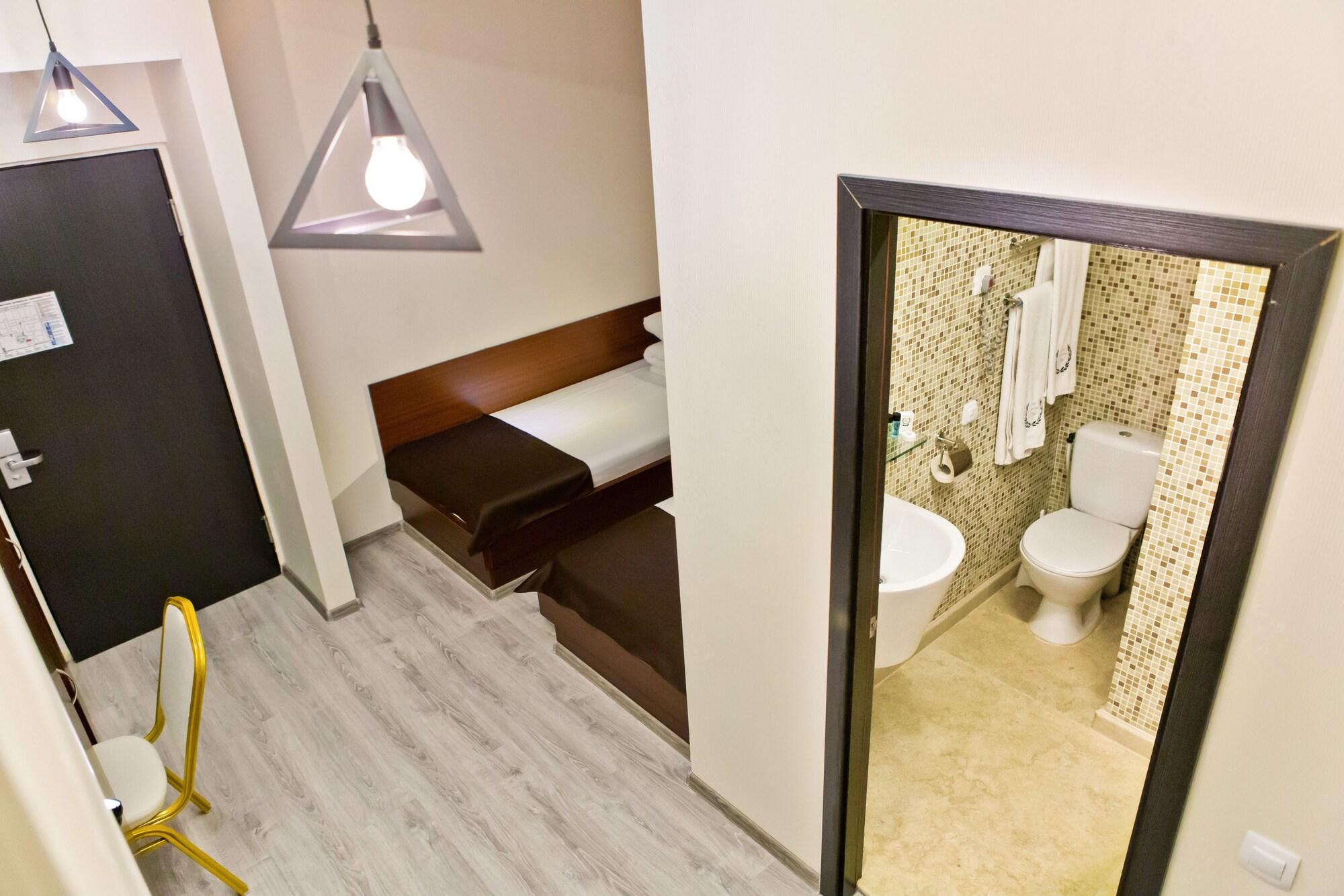Hotel Olsi Chisinau Bagian luar foto